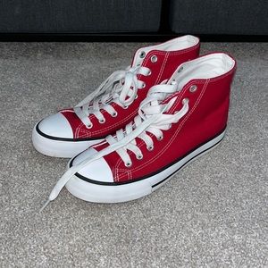 Red Converse